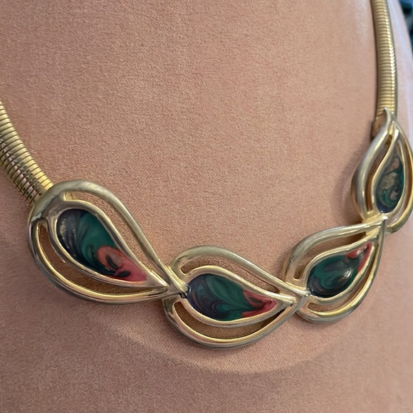 Vintage Omega Collar Enamel Swirl Necklace - Picture 3 of 6
